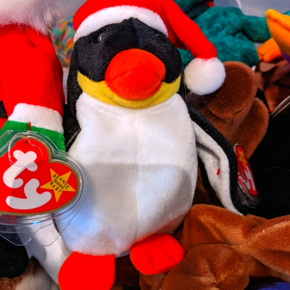 TY Christmas Penguin Beanie Baby